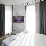 Charm Hotel 4*