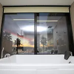 Hotel Charm
