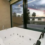 Charm Hotel Vlorë