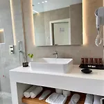 Hotel Charm 4*