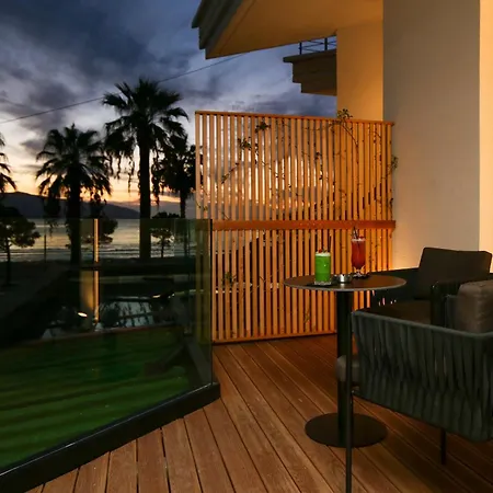 Hotel Charm 4*